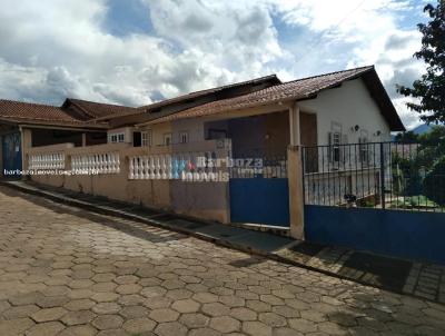 Casa para Venda, em Carvalhos, bairro Centro, 3 dormitrios, 2 banheiros, 1 sute, 3 vagas